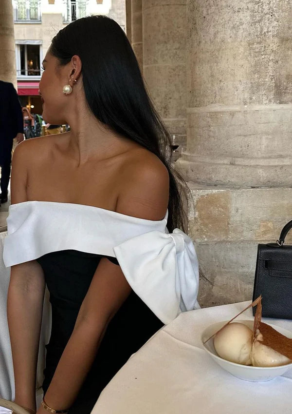 Kvinders Elegant Robe Med En Skulder Bandage