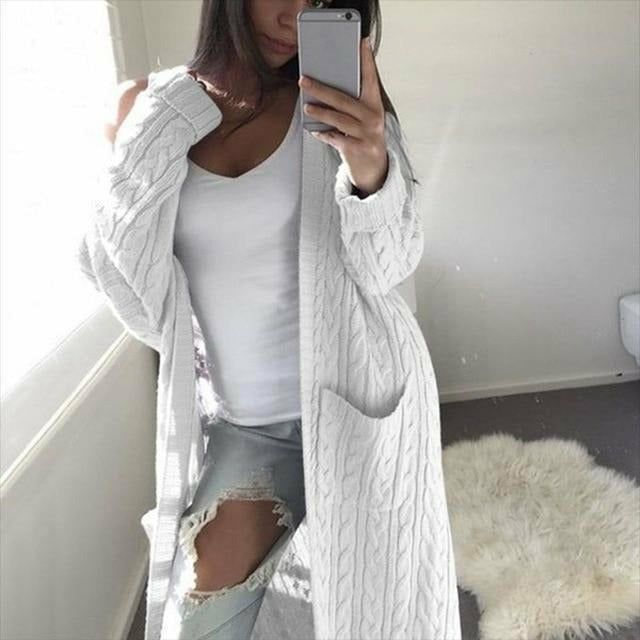 Kvinders Lang Strikket Sweater Tidløs Design