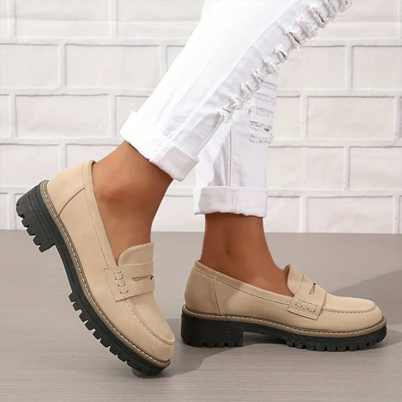 Kvinders Loafers i Suede med Chunky Sål