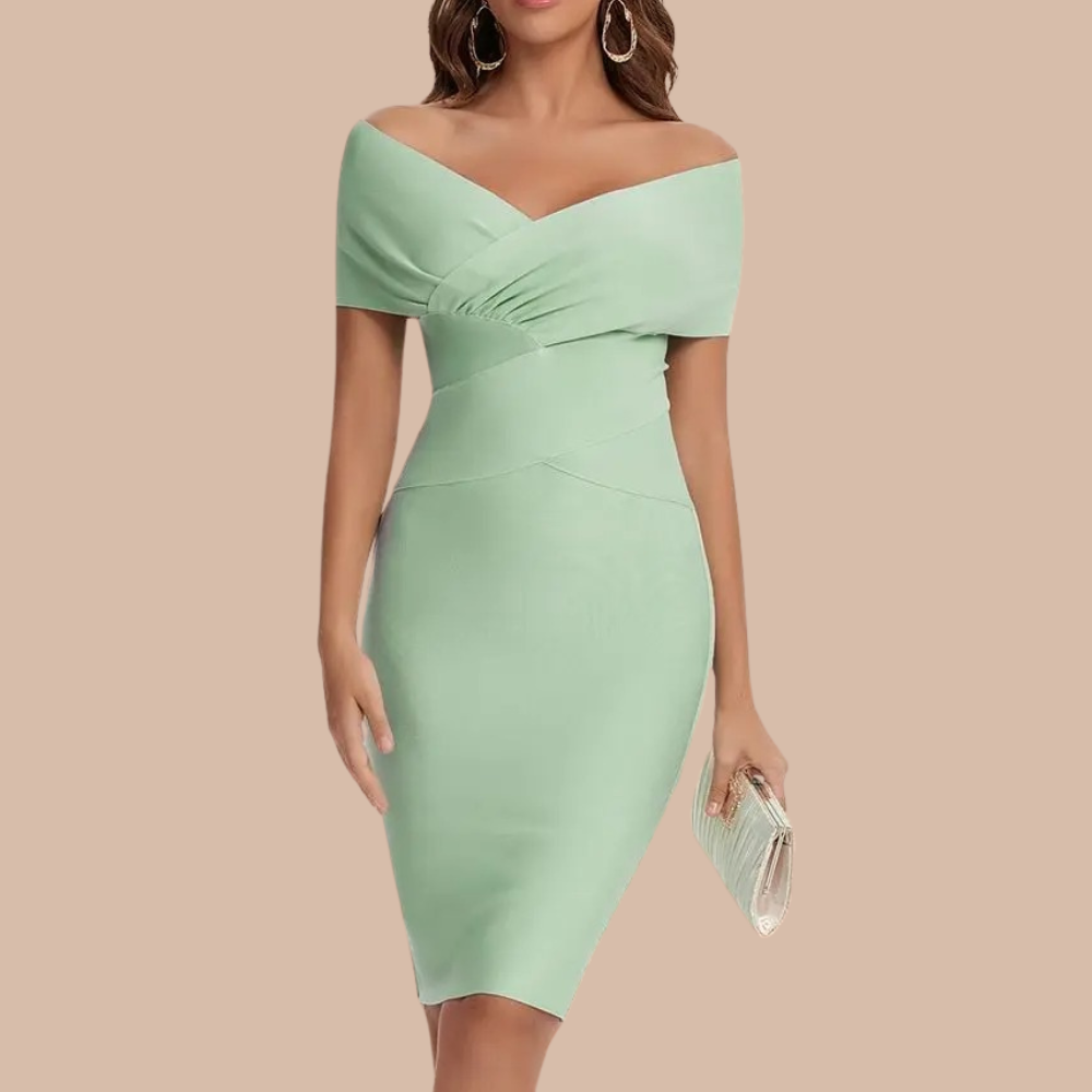 Kvinders Off-Shoulder Kjole med Sofistikeret Design