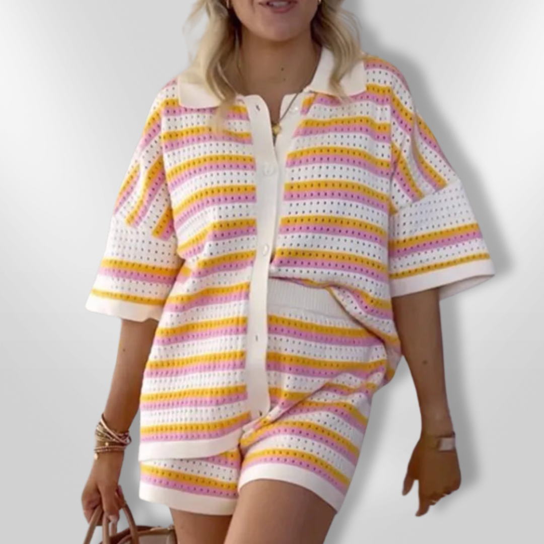 Kvinders Sæt i Hæklet Design med Top og Shorts