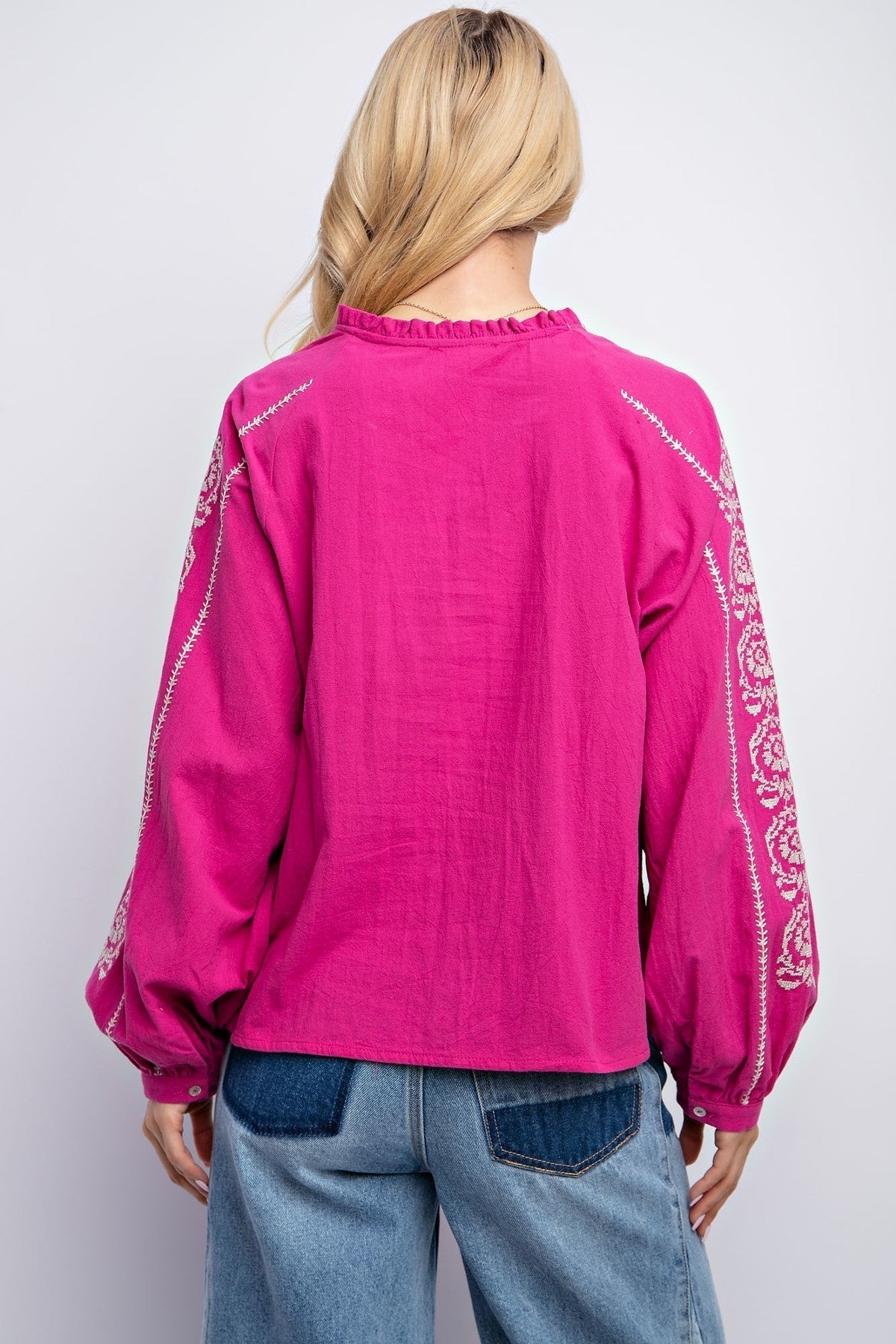 Kvinders Top Boxy Linned med Broderi og Notch Udsnit