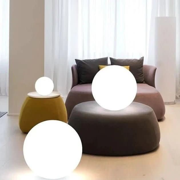 LED Kuglelampe til Indendørs og Udendørs Brug