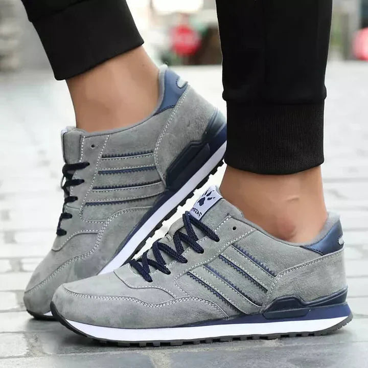HerreSneakers i Læder Klassisk Design
