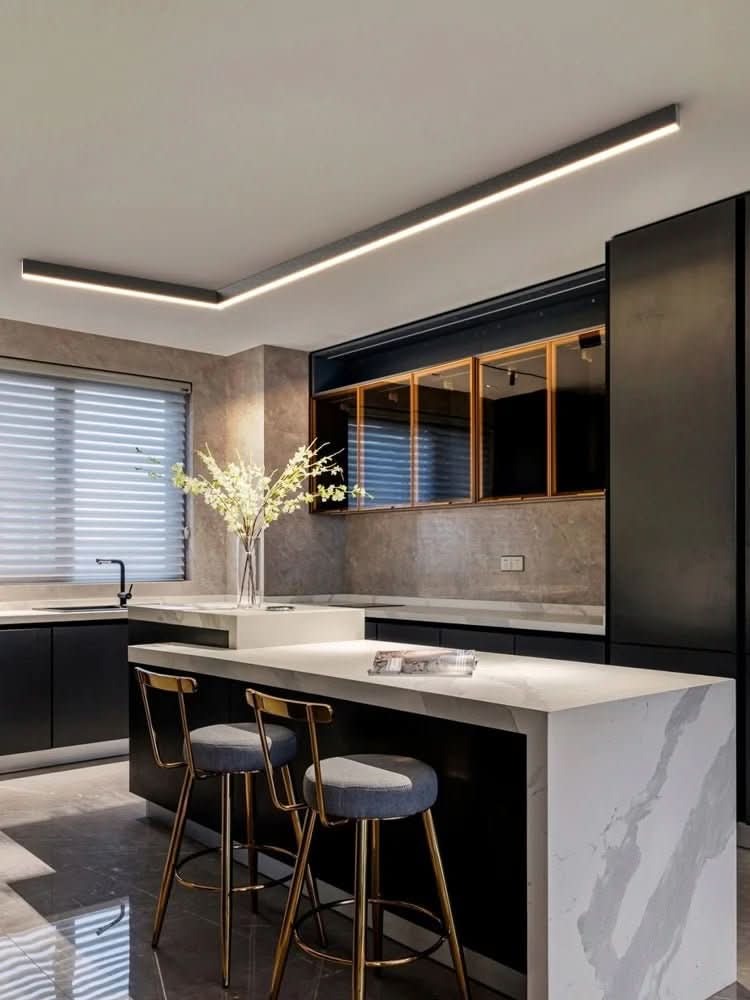 Minimalistisk Loftslampe til Stue og Moderne Rum