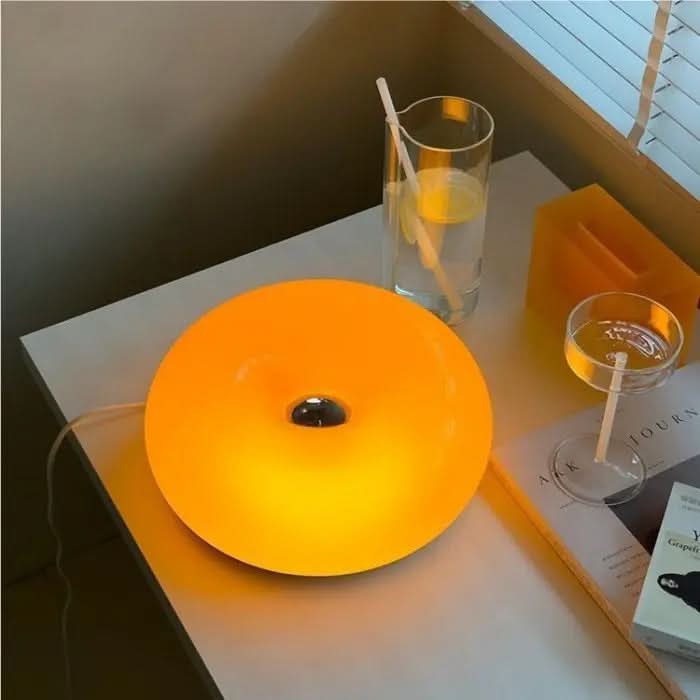 Moderne Bordlampe Donut Design