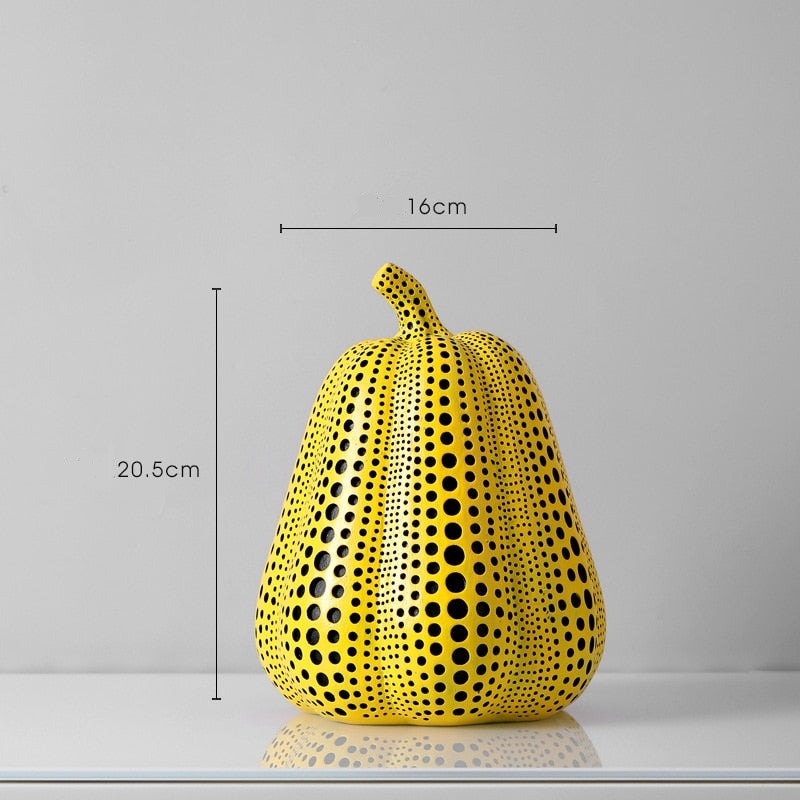 Moderne Græskar Skulptur Med Polka Prikker