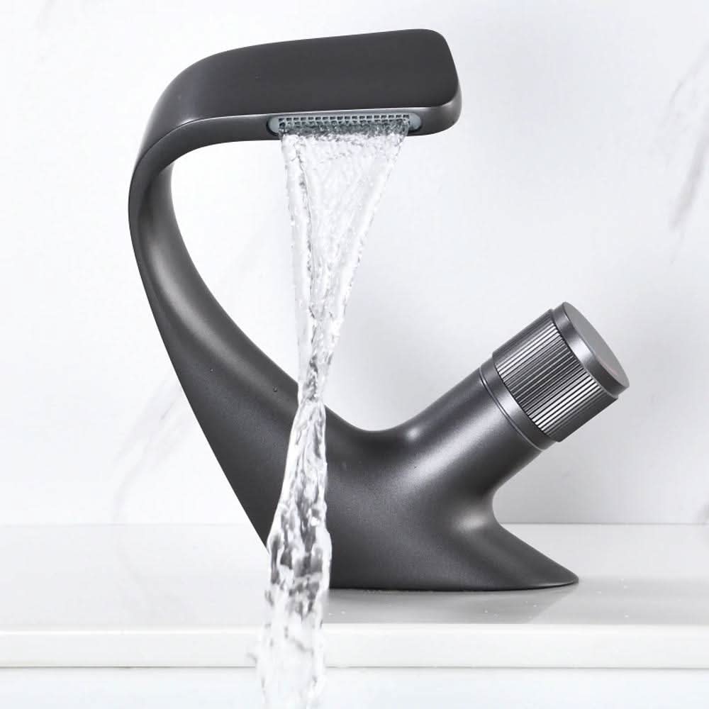 Moderne Håndvaskarmatur med Vandfaldsdesign