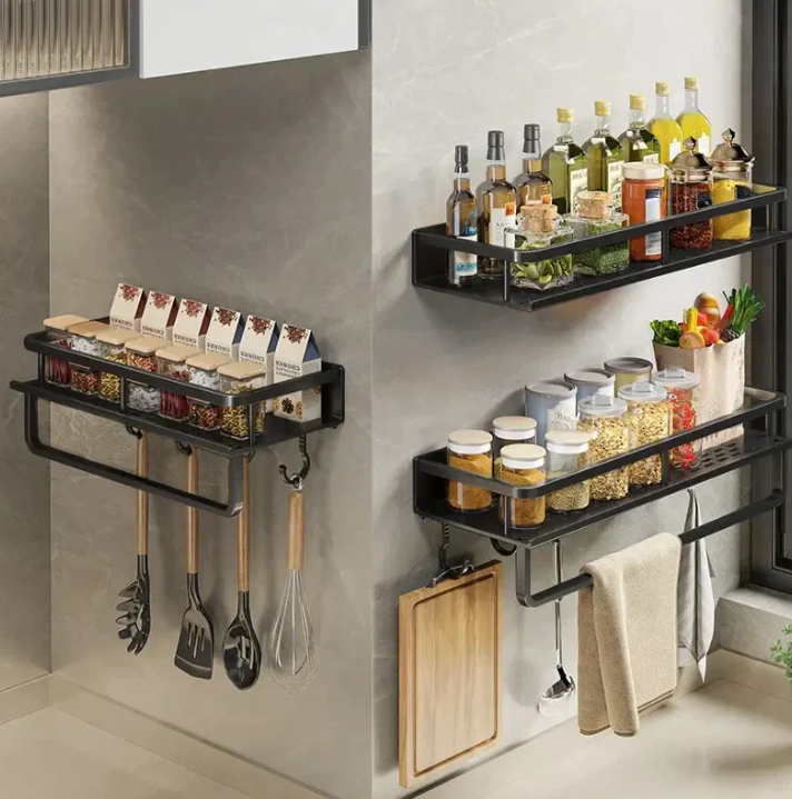 Moderne Køkkenhylde med Pladsbesparende Design