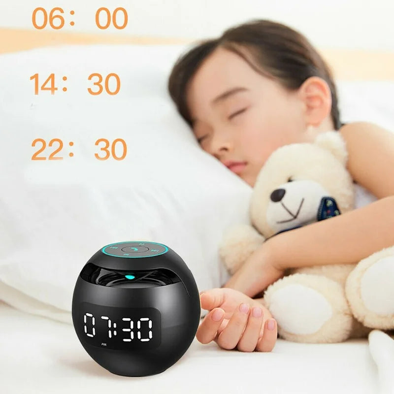 Multifunktionelt Vækkeur med Bluetooth Højttaler