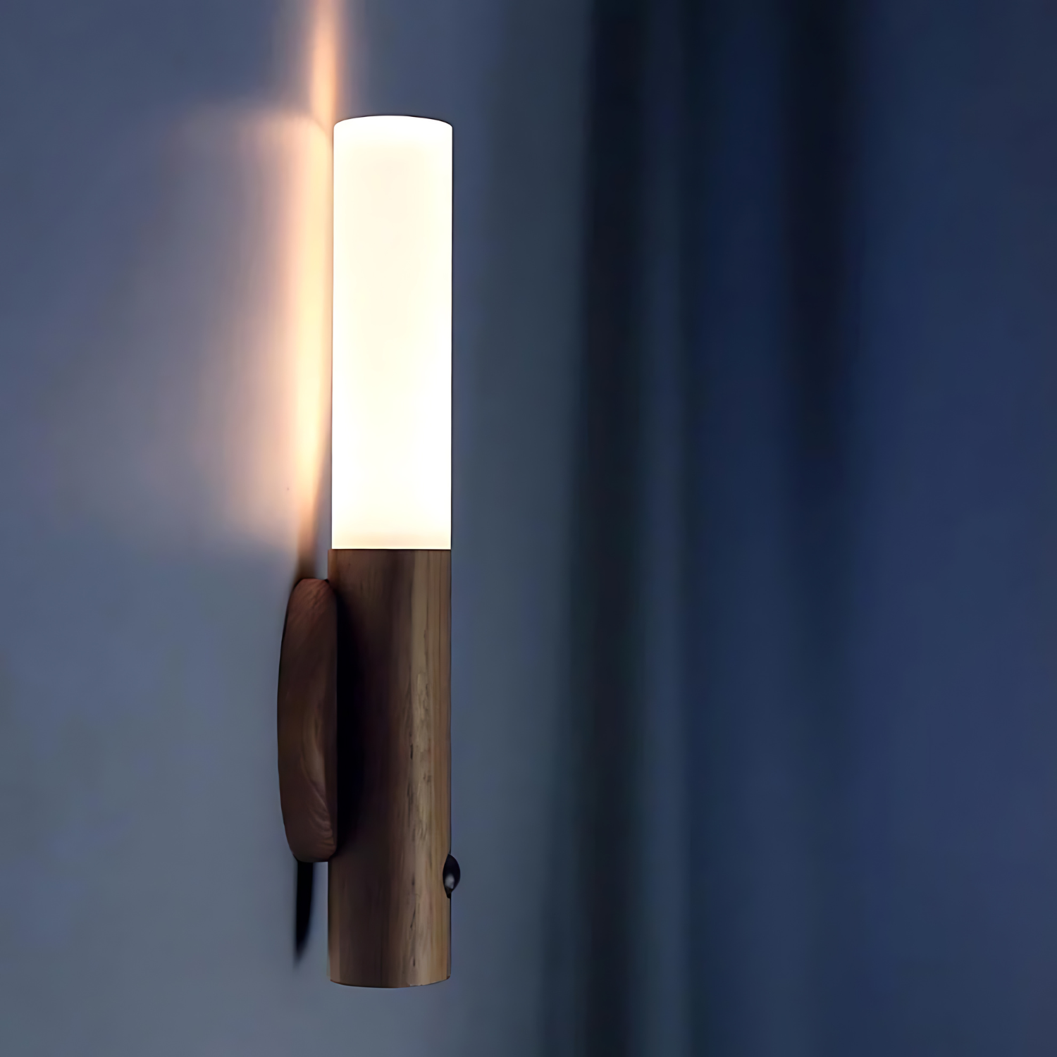 LumiArt - Elegant væglampe med bevægelsessensor og genopladelig LED