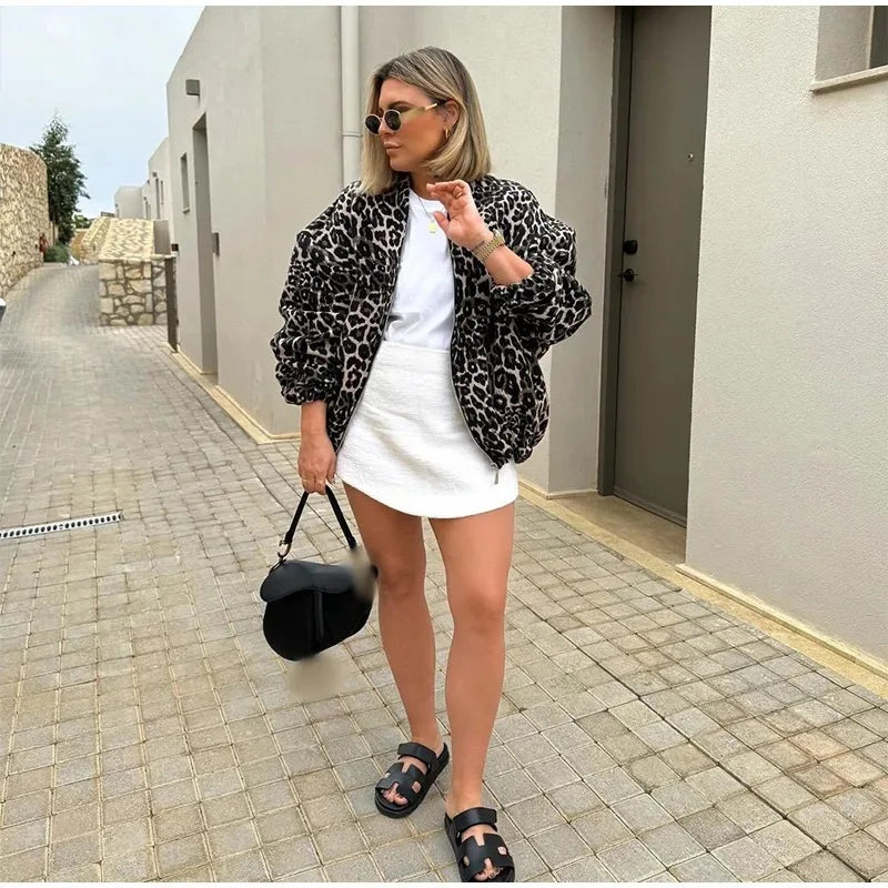 Jasmine Bomberjakke Kvinde – Bohemian Chic Stil & Urban Komfort til Efteråret