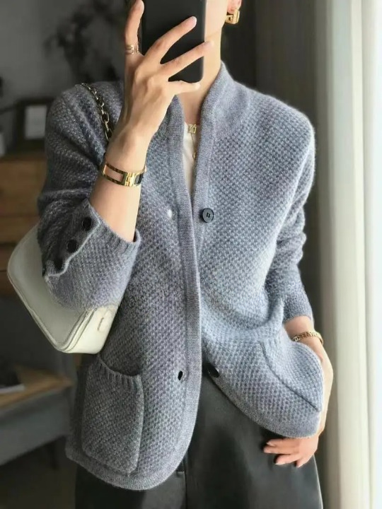 Lucille Cardigan Kvinde – Blød Cashmere Knappet Sweater & Elegant Klassisk Snit