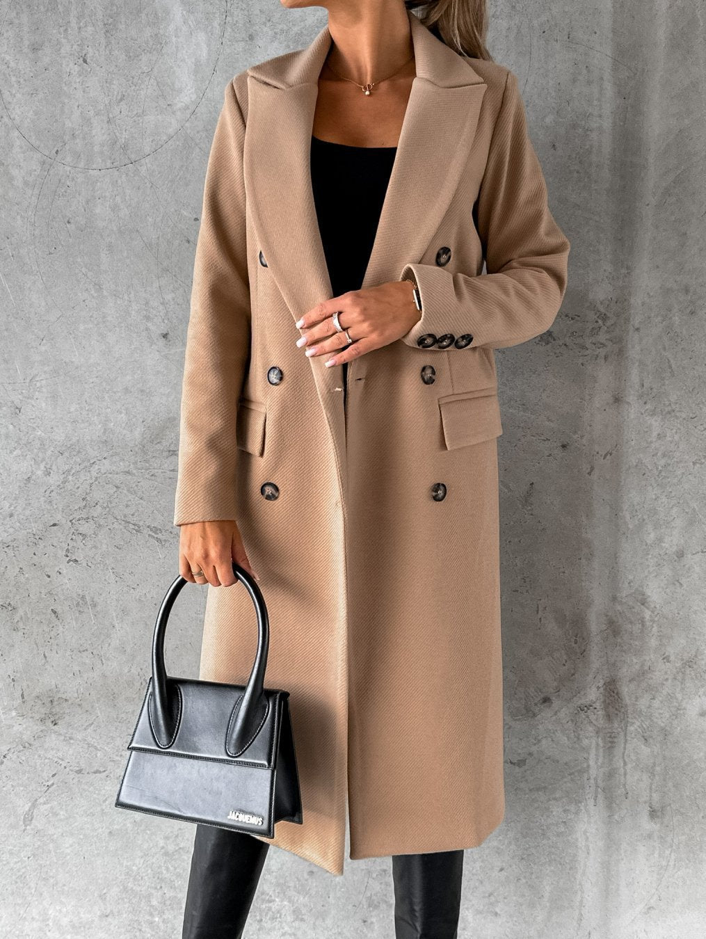 Jolie | Tidless Frakke