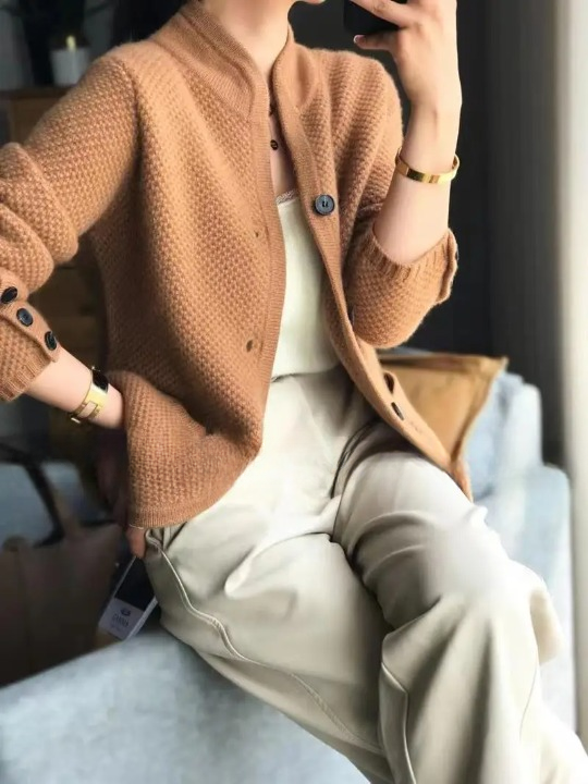 Lucille Cardigan Kvinde – Blød Cashmere Knappet Sweater & Elegant Klassisk Snit