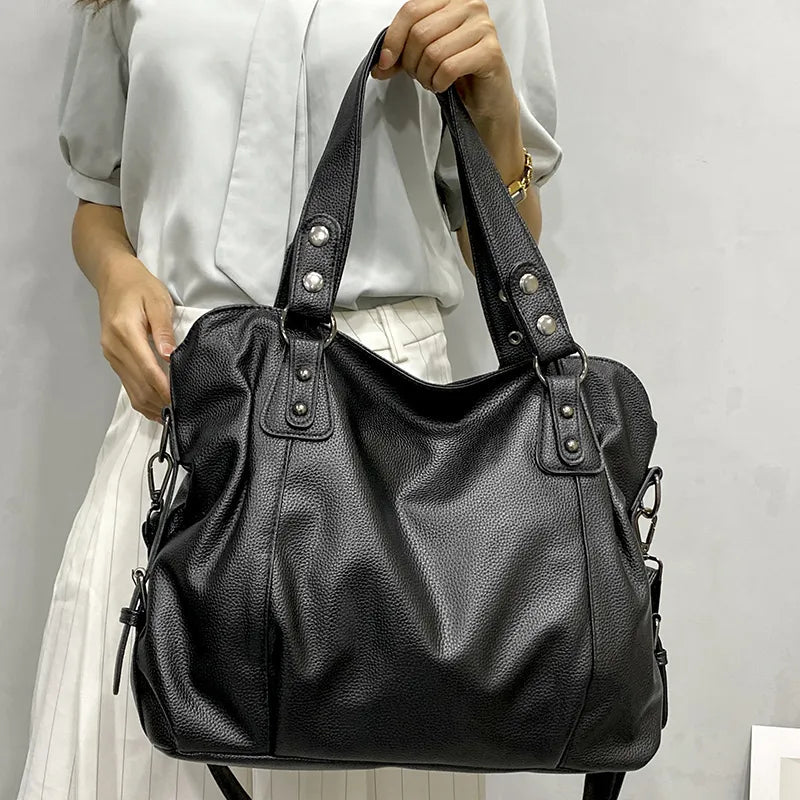 Althea Skuldertaske med Stor Kapacitet – Elegant & Funktionel