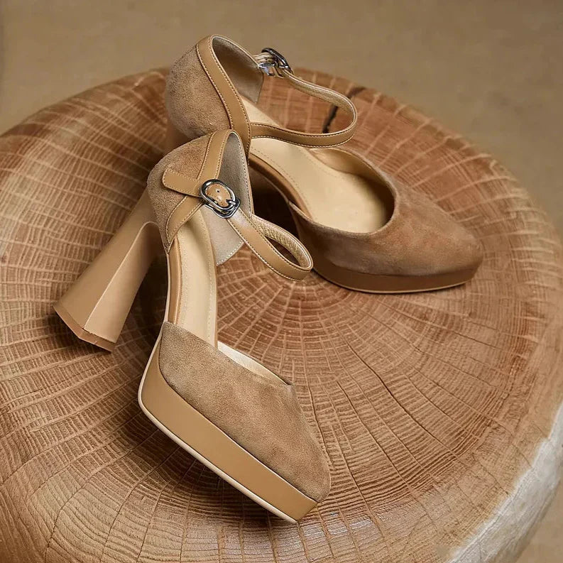 Annie | Celeste Elegante Pumps