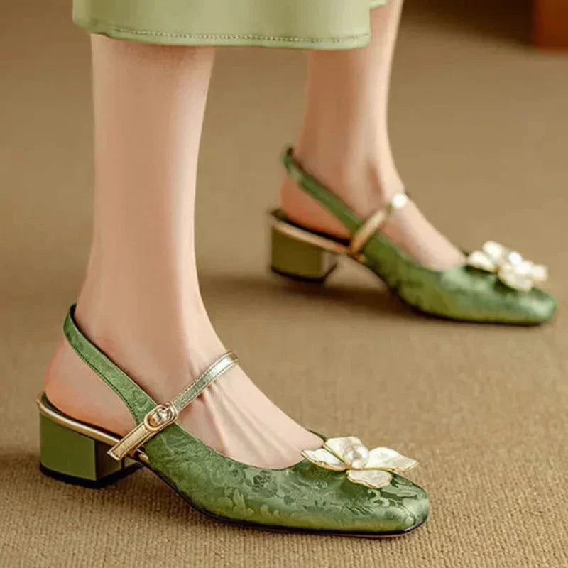 Annie | Eloise Elegante Pumps