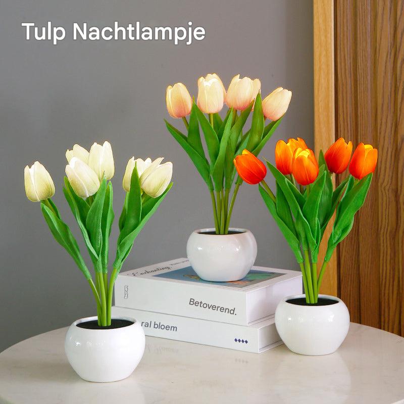BloomLight LED Tulipan Nattelys – Stemningsfuld Belysning med Naturligt Udseende