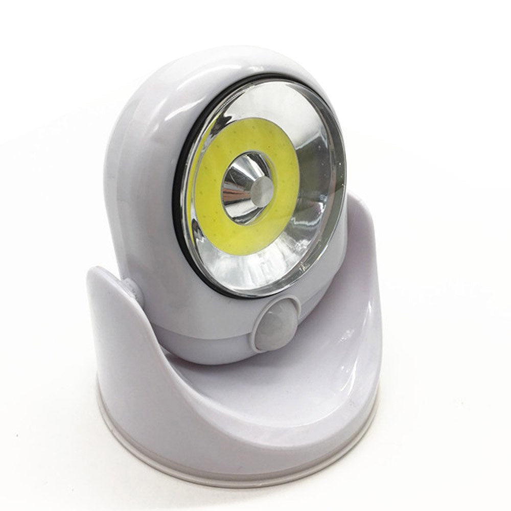 Trådløs LED-lampe med bevægelsessensor