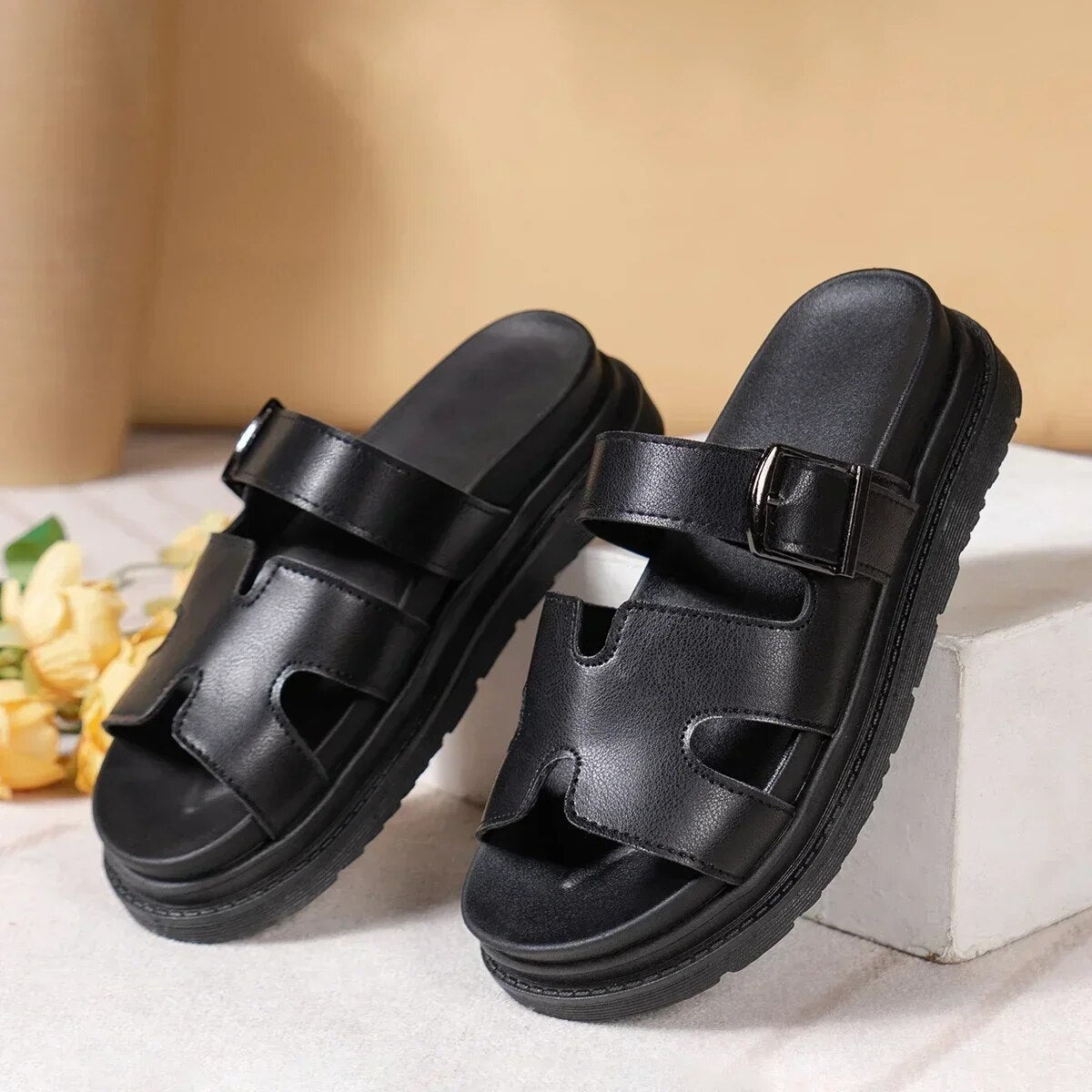 Milano Slipper | Gammel inspiration, Elegant look-zarada.dk