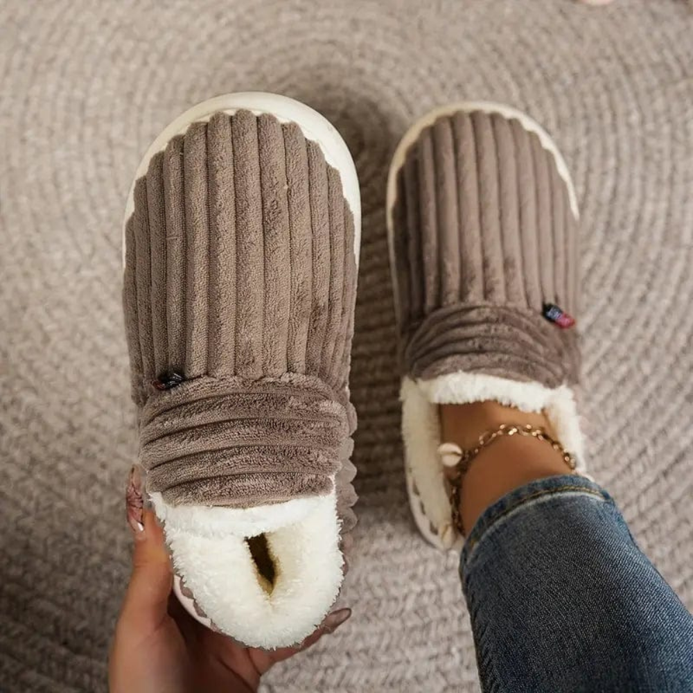 Unisex Sutsko med Blødt Plush Indvendigt