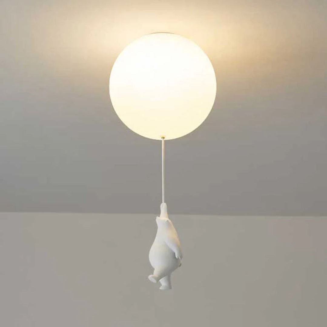BalloonBear – Tegneserie loftslampe med legesygt bjørn- og ballondesign til muntre interiører