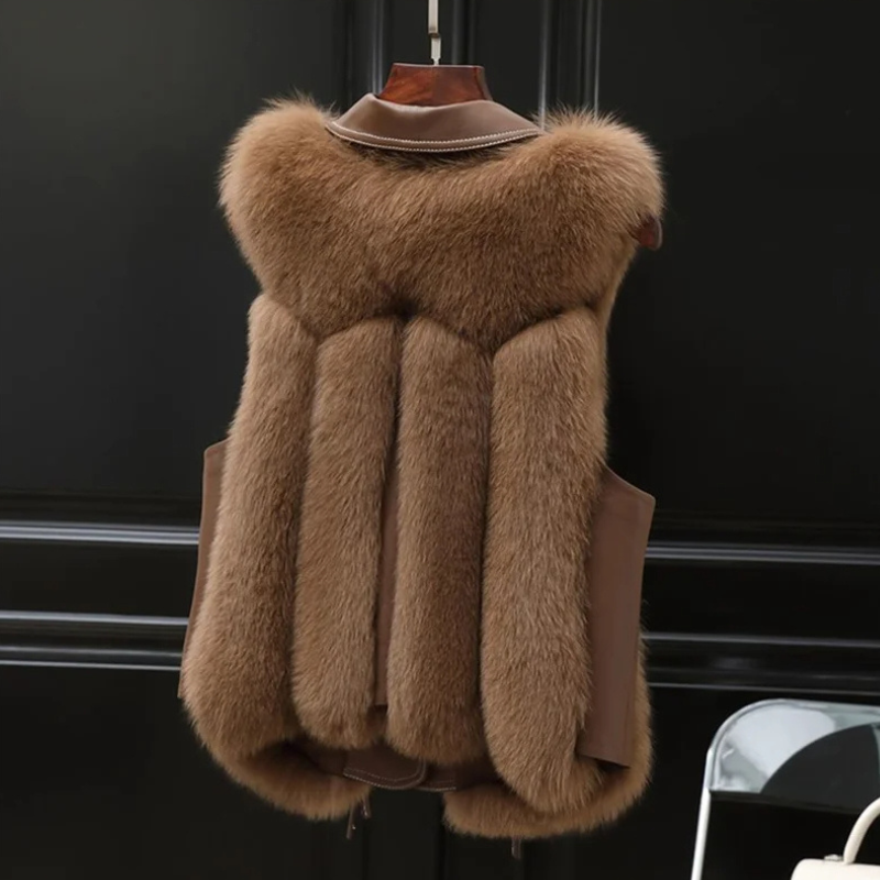 Dilara Kvinders Vest i Faux Fur – Elegant Design med Justerbar Pasform & Blød For