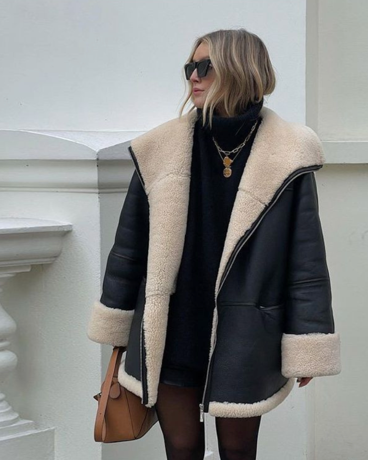 Iris Kvinders Vinterfrakke i Faux Læder – Oversize Snit med Teddy For og Shearling Krave
