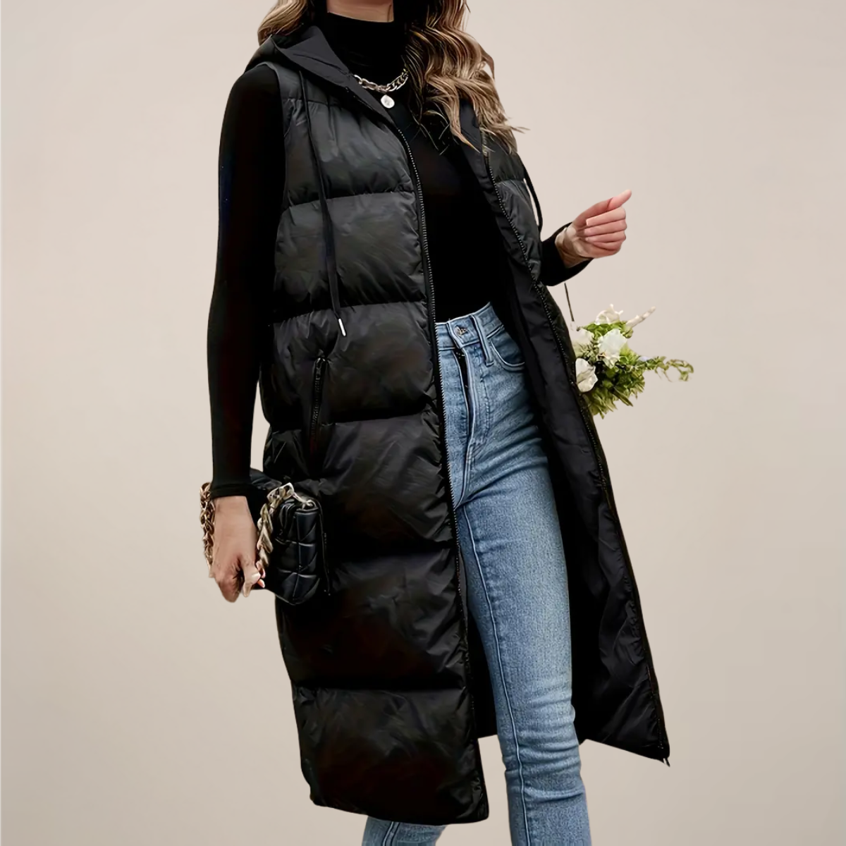 Kvinders Sorte Langline Puffer Gilet – Med Hætte, Lynlås Front, Lynlåslommer