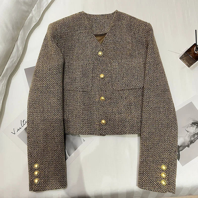 Kvindernes Cropped Blazer – Skræddersyet Pasform med Guldtonede Knapper