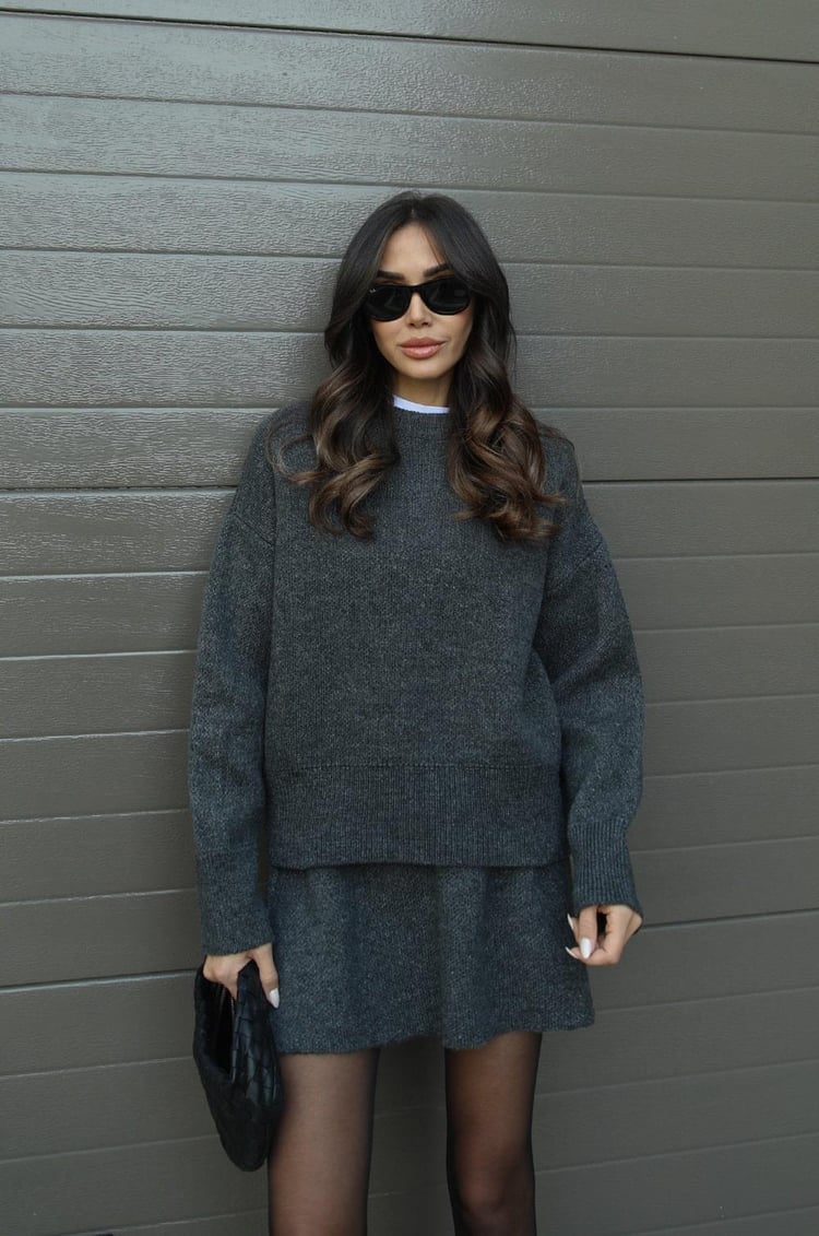 Kvinders Strikket Sweater & Nederdel Sæt – Lange Ærmer, Mini, Co-Ord