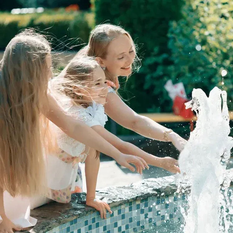 AquaStroom Springvandspumpe – Justerbar Vandpumpe til Damme og Haveindretning