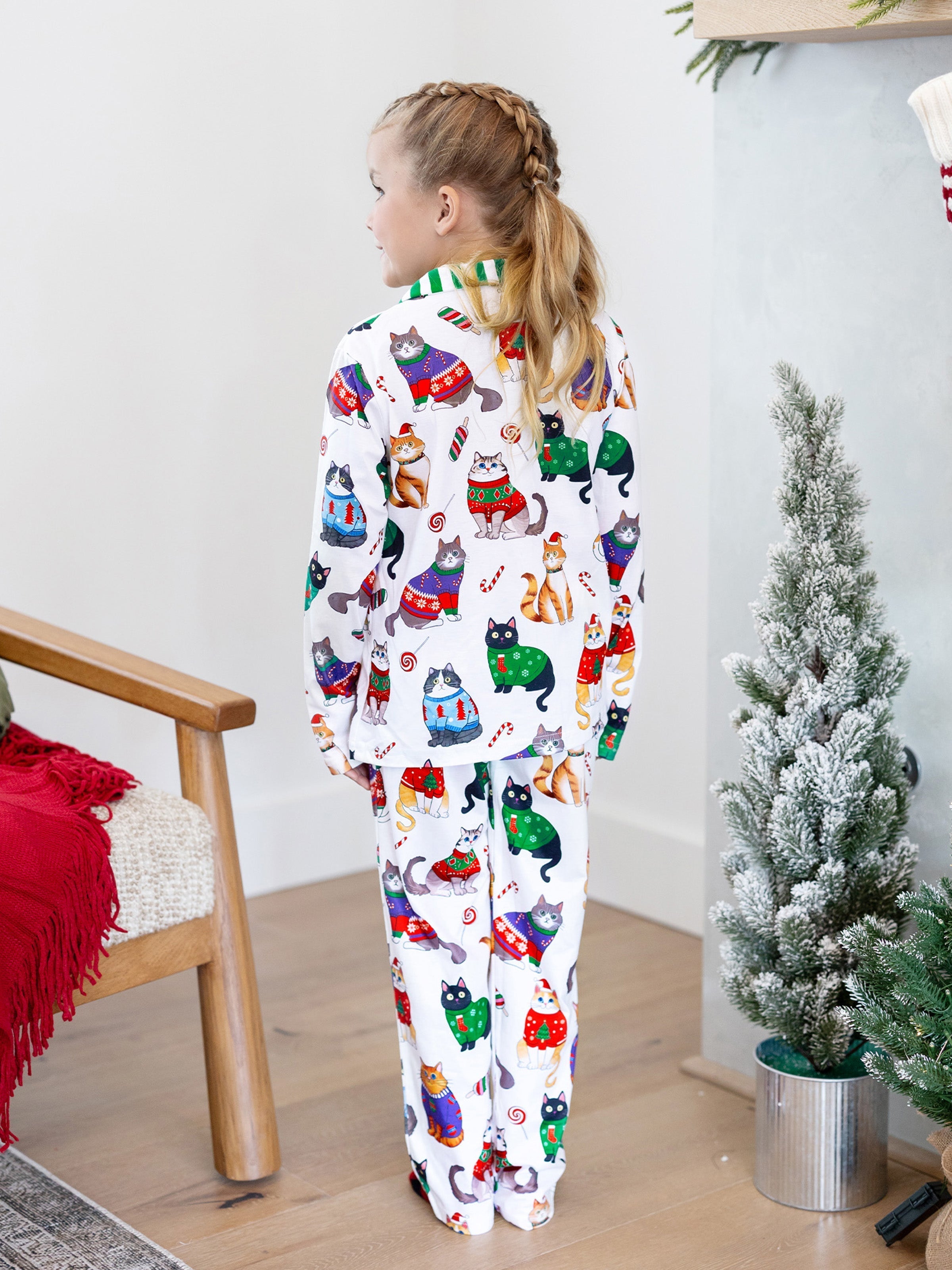 MeowJams | Jule Familie Pyjamas Sæt Katteprint med Matchende Sokker Multicolor