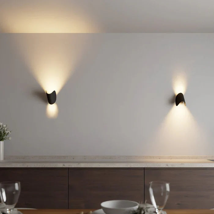 TwistGlow - Justerbar væglampe for perfekt belysning