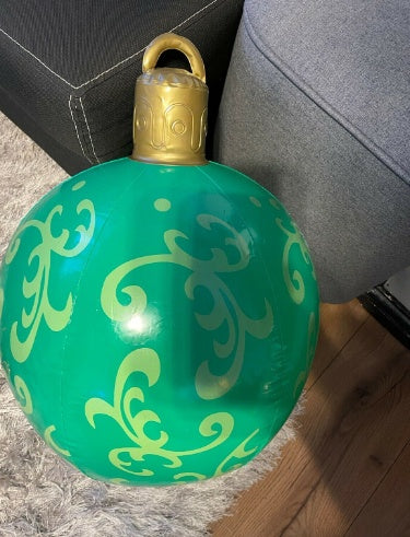 Oppustelig Julebold Udendørs Dekor 60cm – Vejrbestandig PVC Julepynt