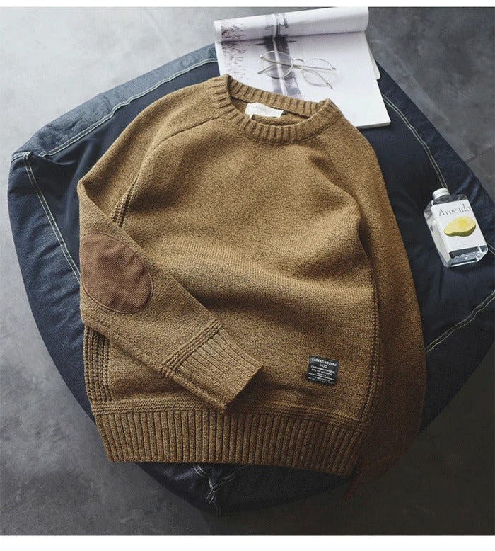 Oversized patch-strikket sweater til mænd