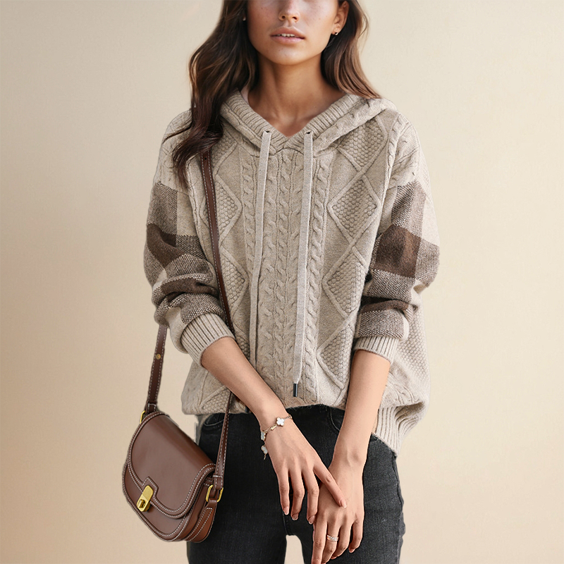 Emily | Kabelstrik Hoodie Sweater