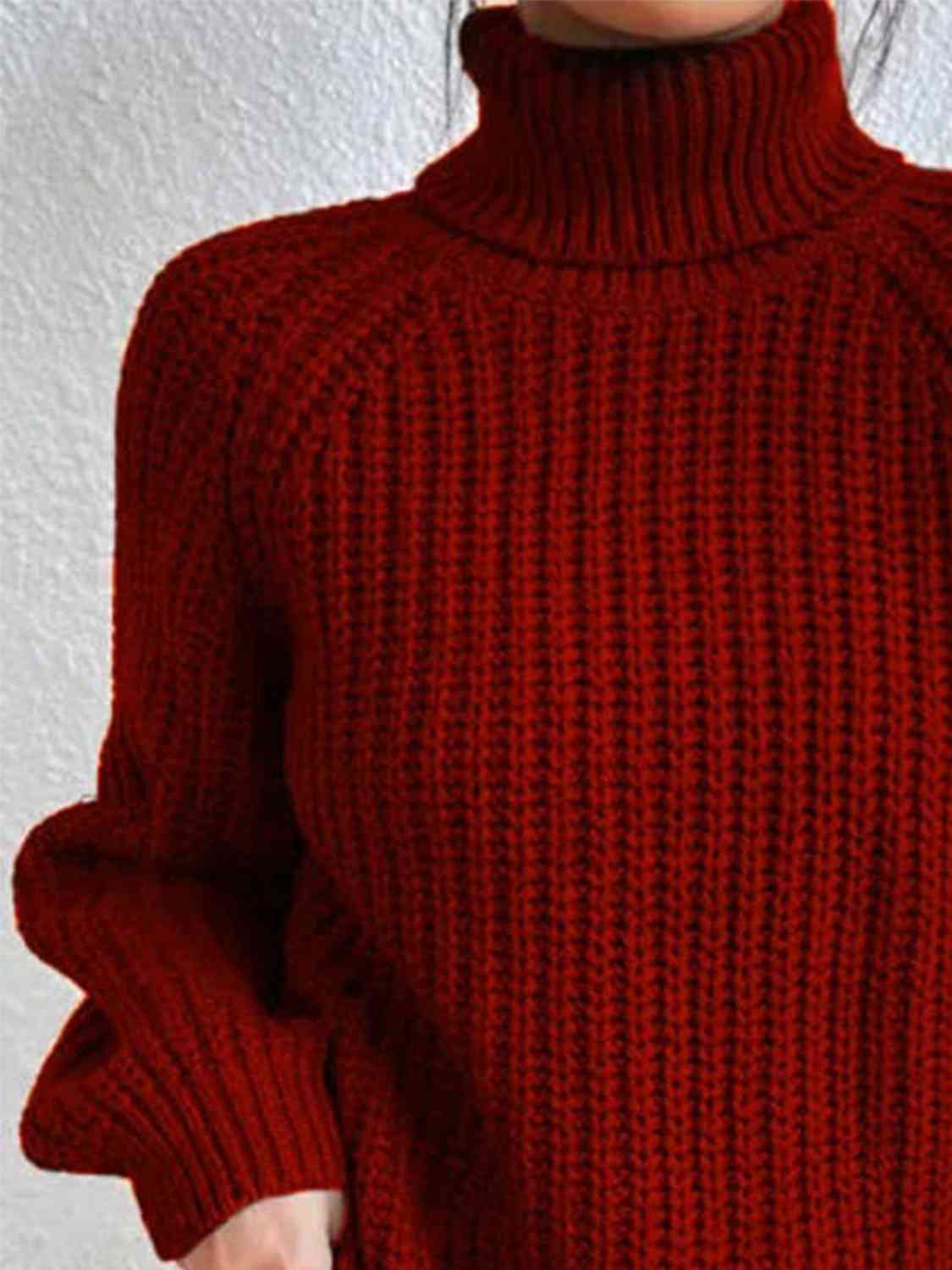 Angela Pull Kvinde – Ribbet Turtleneck Sweater med Chic Side Slids til Elegant Efterår/Vinter