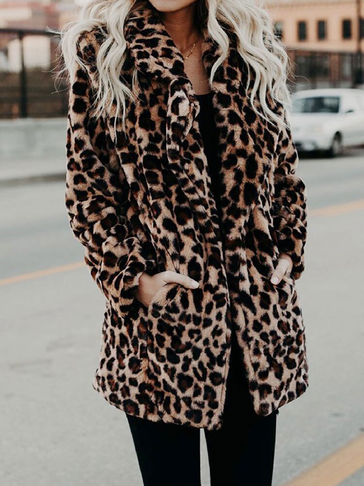 Fresia Vinterjakke Dame – Leopardmønster, Oversize Krave & Varm Foring