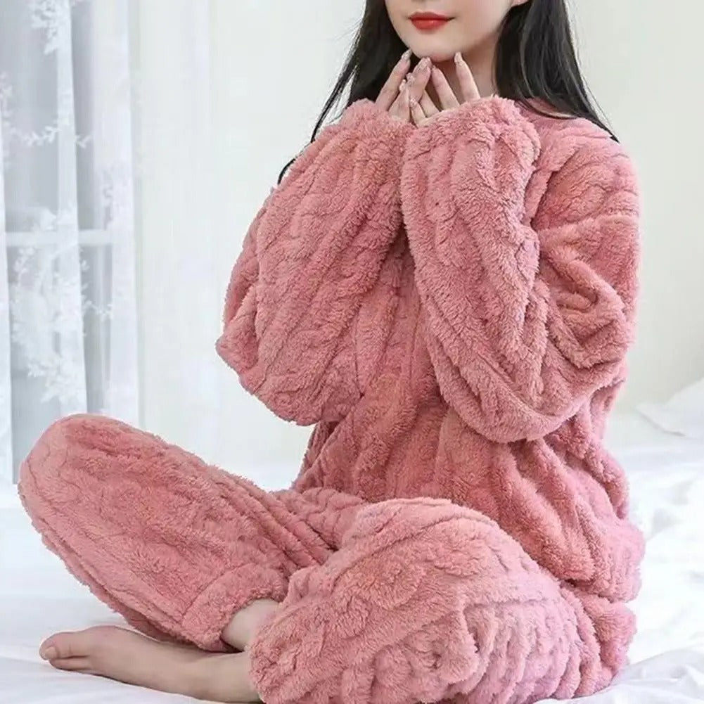 Hyggeligt pyjamassæt til kvinder