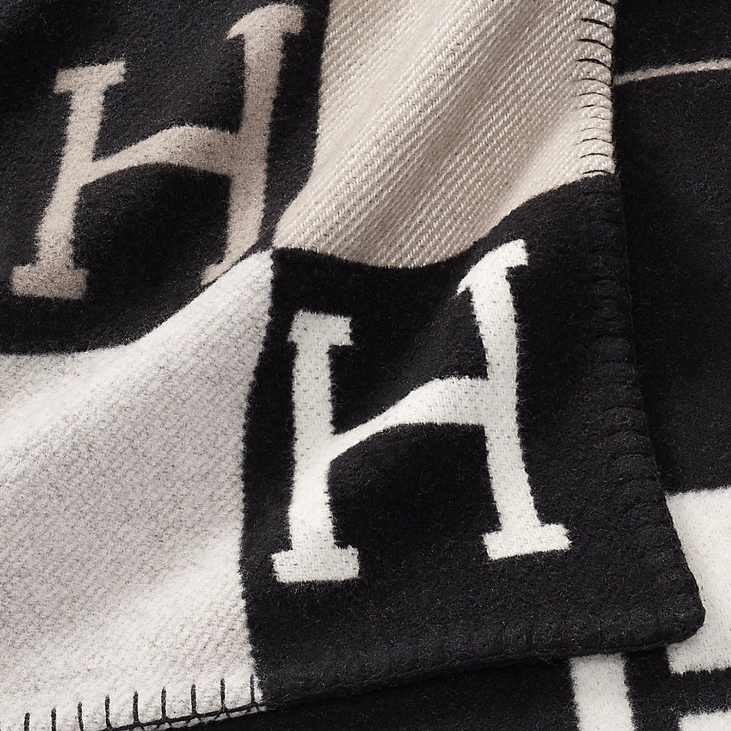 Luksuriøst Plaid i Uld og Cashmere - LuxBlanket