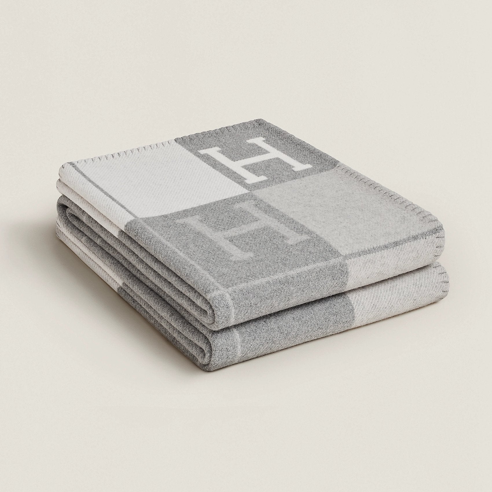 Luksuriøs Plaid i Uld og Cashmere - LuxBlanket