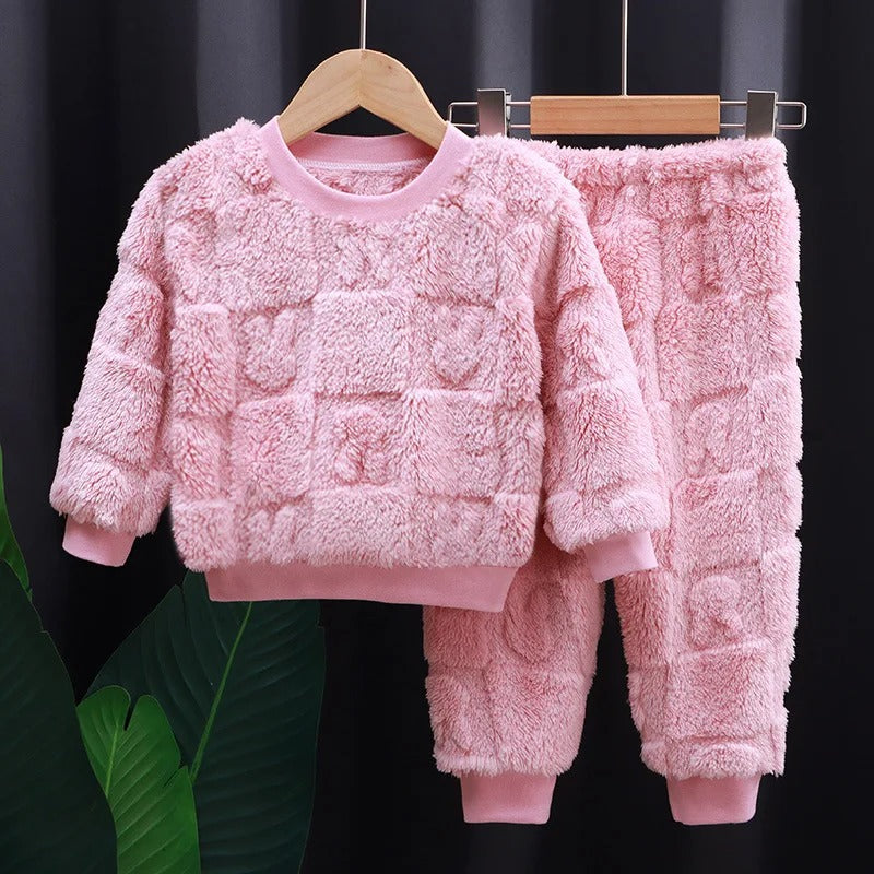 Vinterpyjamas i flannel til børn
