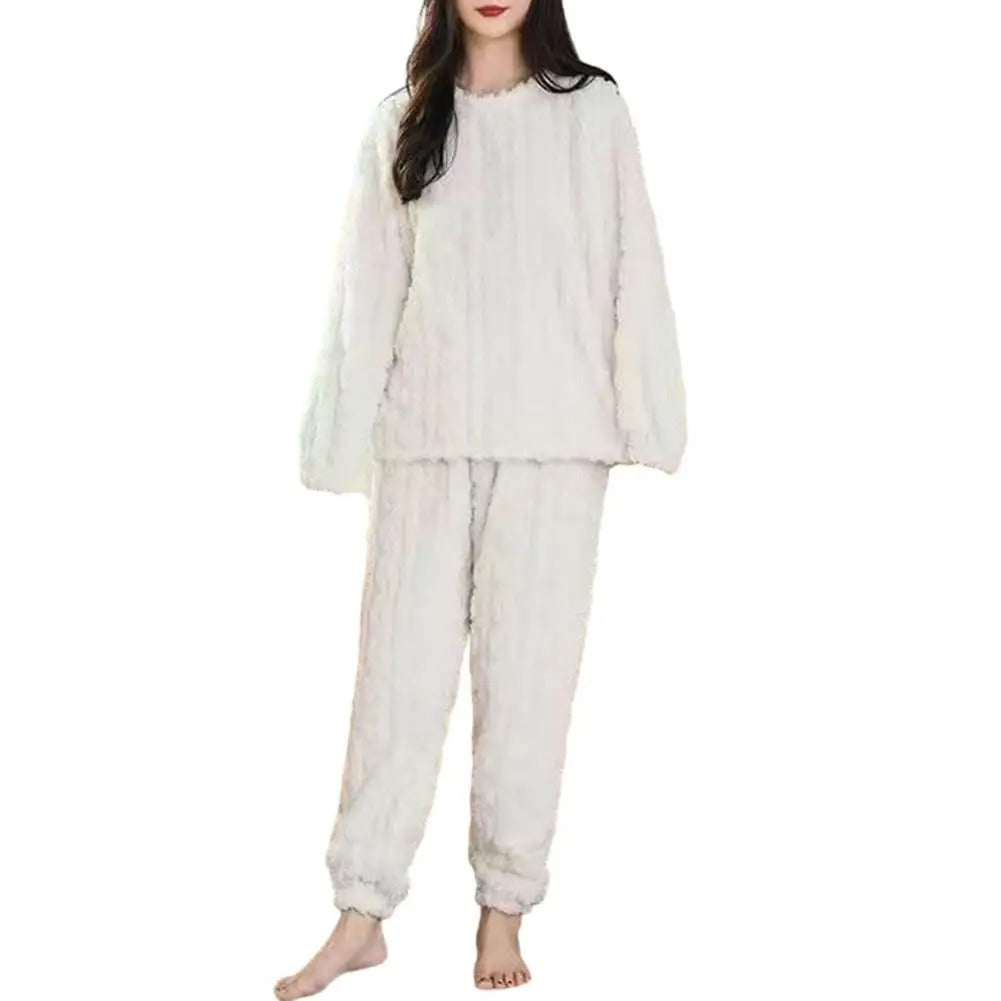 Hyggeligt pyjamassæt til kvinder