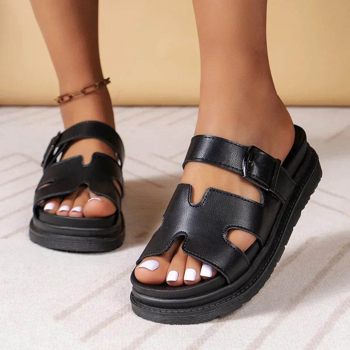 Milano Slipper | Gammel inspiration, Elegant look-zarada.dk